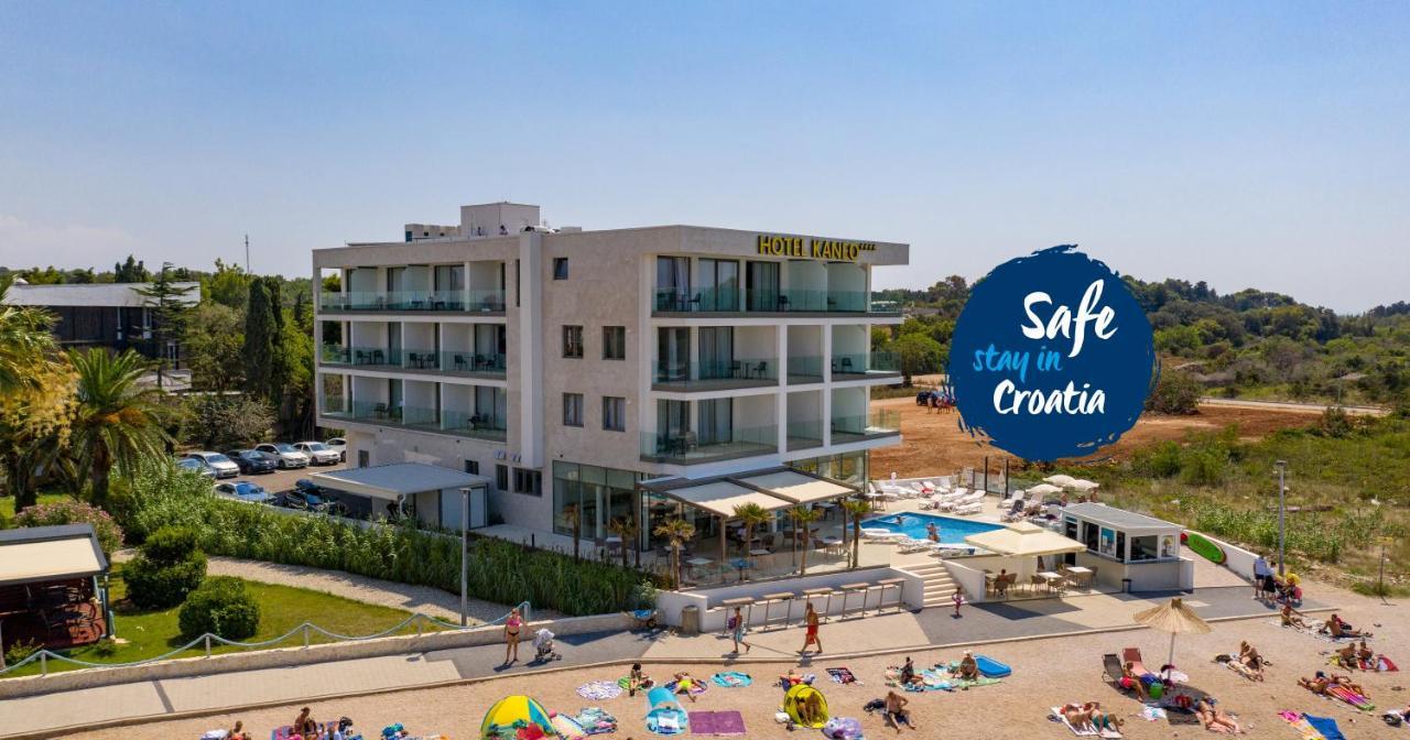 Kaneo Beach Hotel 诺瓦利娅 外观 照片