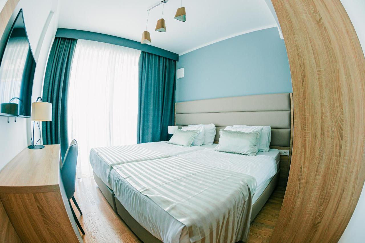 Kaneo Beach Hotel 诺瓦利娅 外观 照片